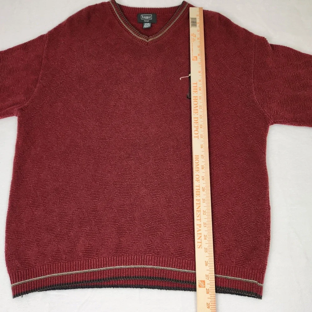Haggar Tour Mens XL V-Neck Sweater Burgundy Red Diamond Knit Golf Embroidered